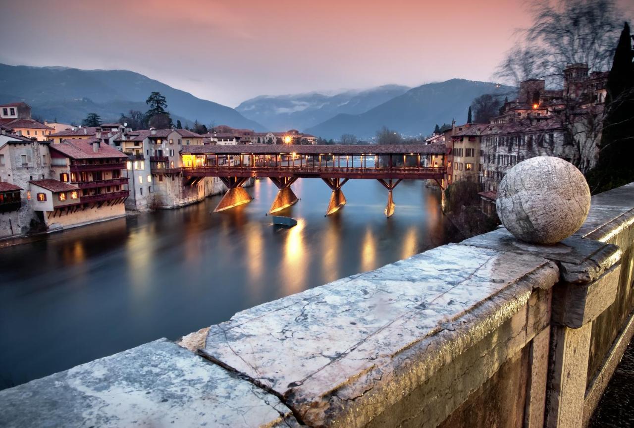 Vicolo J. Da Ponte - Bassano Centro Storico Apartment Bassano del Grappa Exterior foto