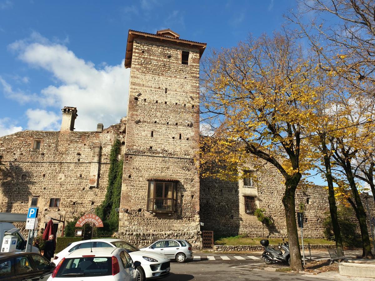Vicolo J. Da Ponte - Bassano Centro Storico Apartment Bassano del Grappa Exterior foto